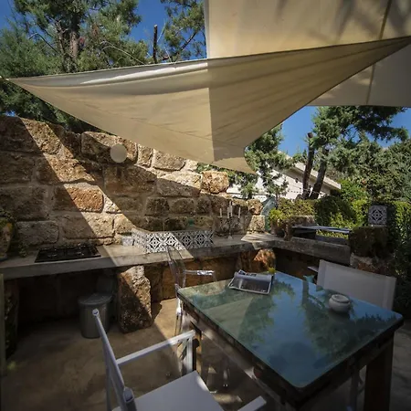 Vakantiehuis In With Pool Near Magaggiari